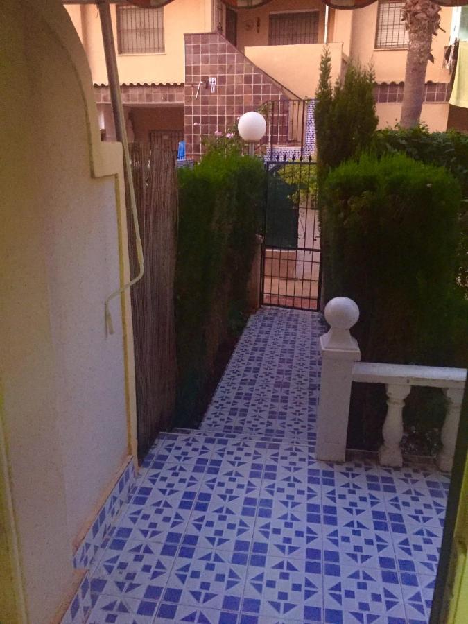Punta Prima Bungalow Jardin Privado Торевиеха Екстериор снимка